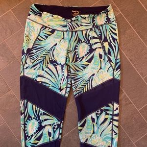 Lilly Pulitzer Luxletic leggings size large GUC